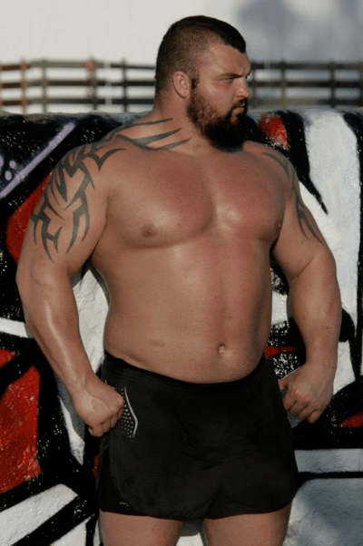 DEFINIDO Y ESTÉTICO VS GORDO FUERTE